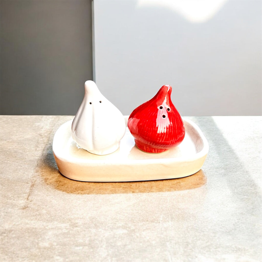 Garlic & Onion Ceramic Salt & Pepper Set