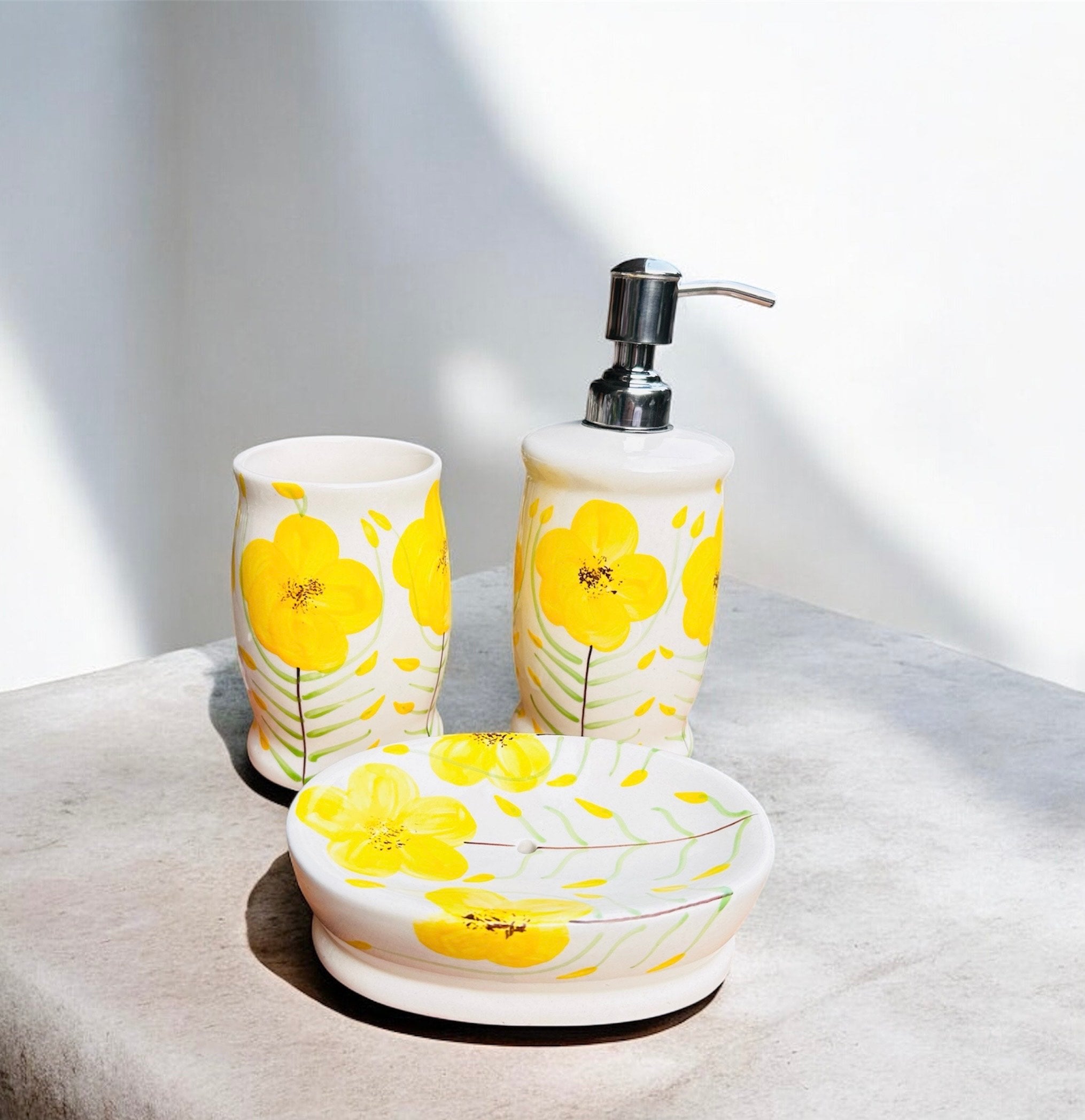 Sunny Bloom Hand-Painted Ceramic Bathroom Set (Set of 3)