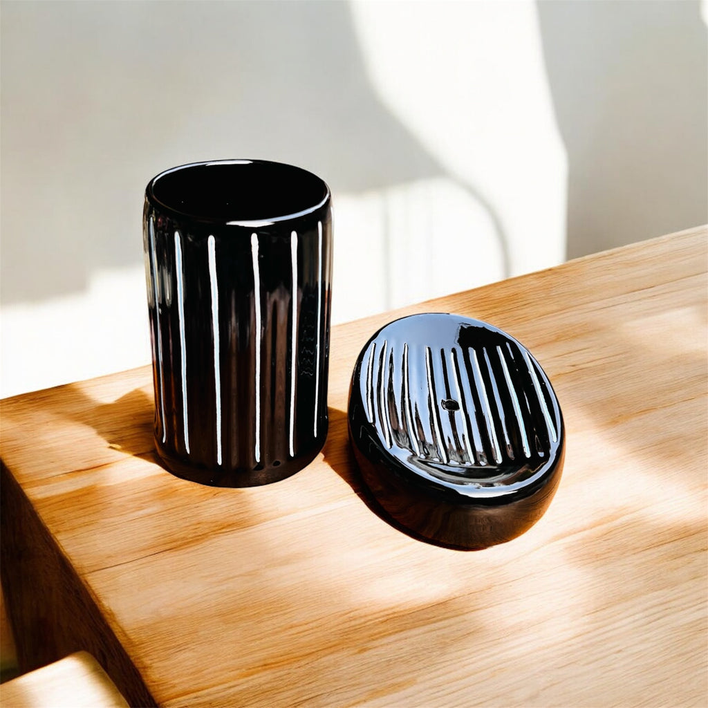 Noir Lines Handcrafted Ceramic Bathroom Set (Set of 3)