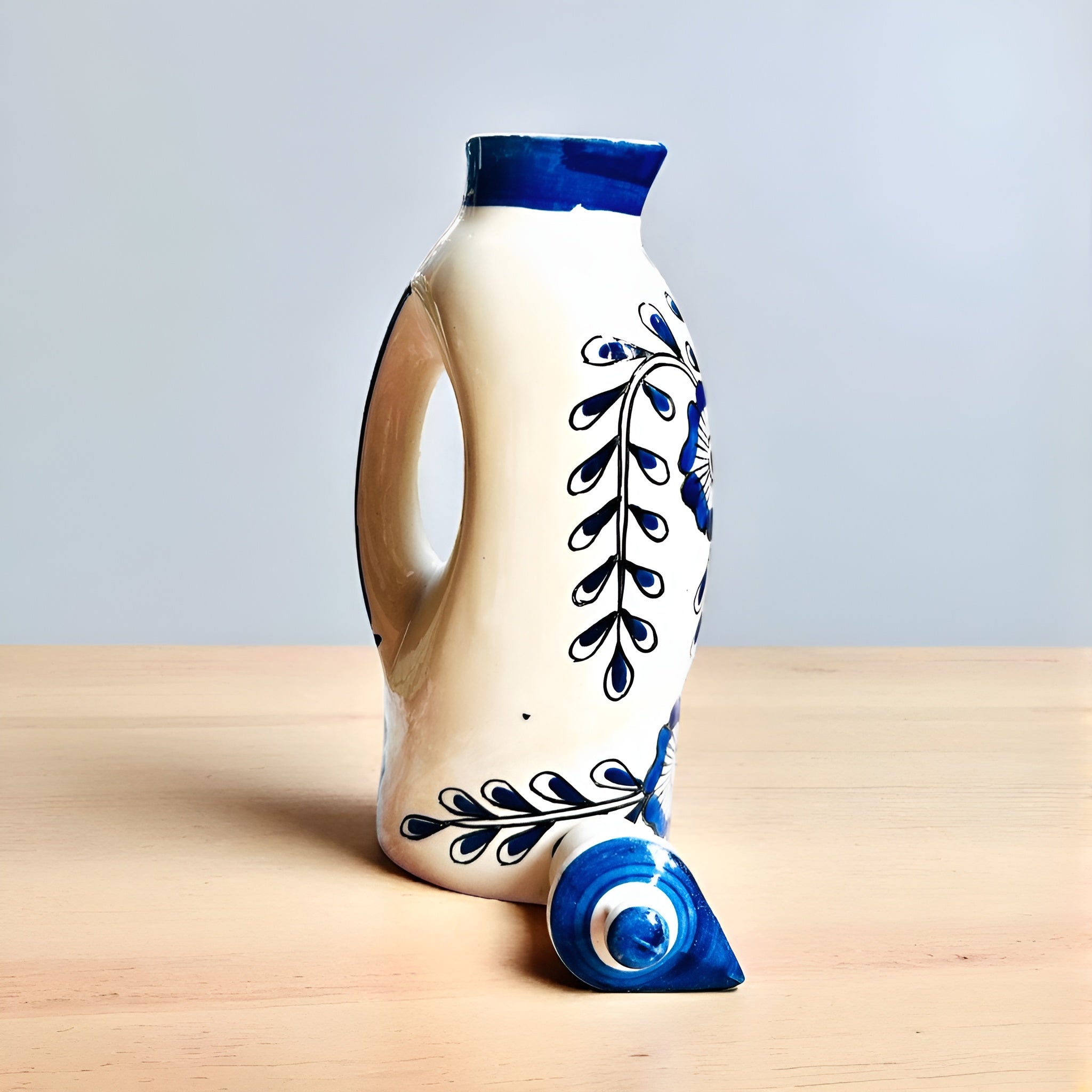 BlueLeaf Hollow Handle Bottle with Floral Design