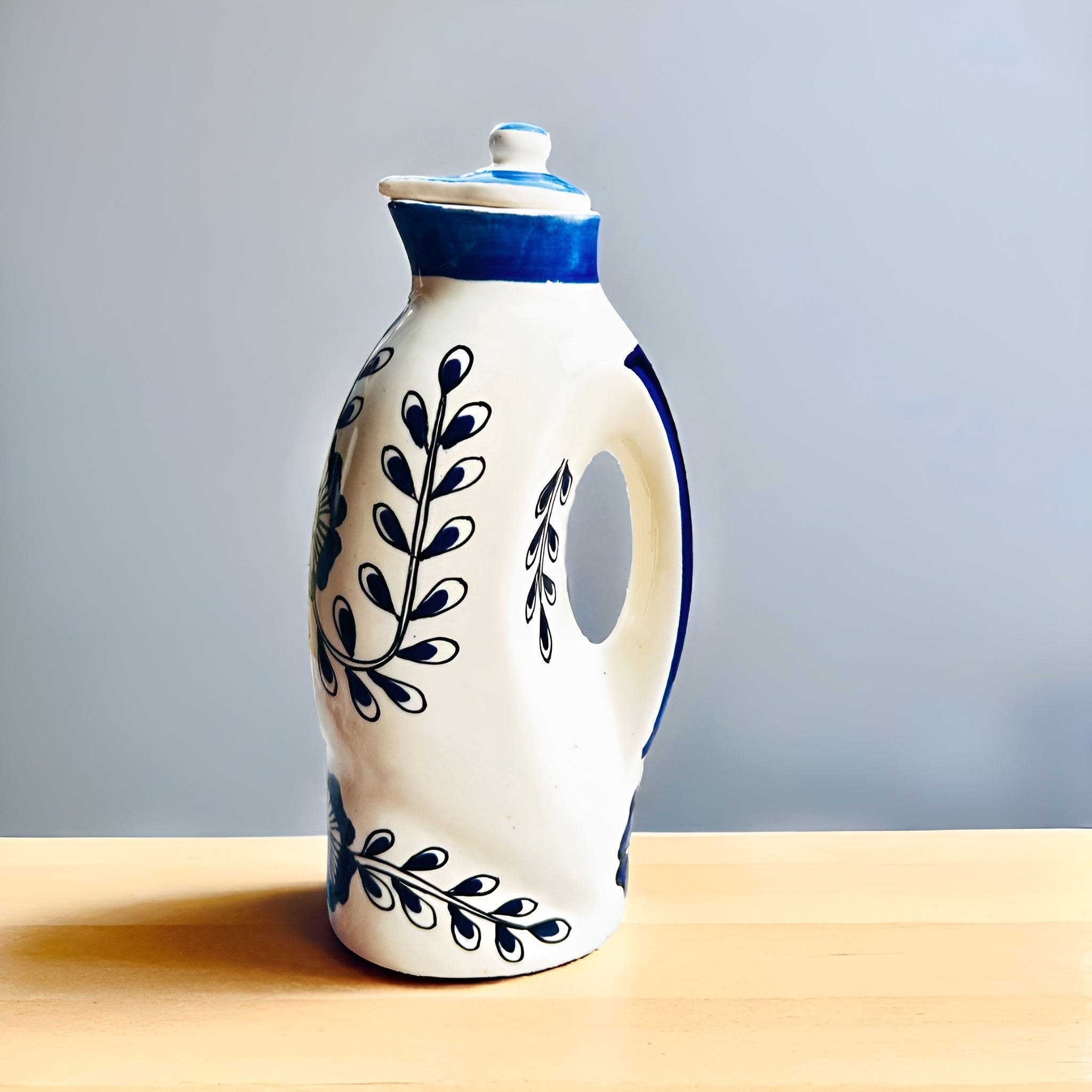 BlueLeaf Hollow Handle Bottle with Floral Design